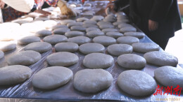 鹤城区：捶打糍粑庆新冬 乡村首场入冬活动开启