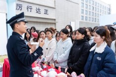 禁毒法治教育“零距离”，长沙高校师生走进戒毒所开展沉浸式研学