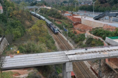 New Overpass to Shorten Walk Between Huaihua's Yingfeng Park, Longping Botanical Garden