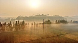 今日图集丨雾锁长江村：常宁的另一面，从晨雾开始苏醒