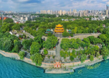 当代文化名人与岳阳楼