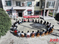 屋场宣讲“声”入人心 全会精神浸润万家