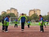 武陵区芙蓉路小学开展晨间健体活动