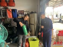 冬季防火正当时，靖港古镇消防救援站走进九小场所送安全