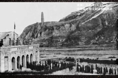 历史上的今天 | 1944年12月15日，毛泽东：1945年唯一的任务是打倒日本侵略者！