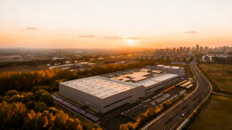 全球最大、最领先的汽车安全中心落成，吉利汽车创下五大世界纪录