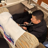 医者担当！“最美乡村医生”高铁上用银针紧急施救乘客