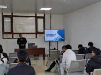 长沙民政职院电子信息工程学院学生赴民和驾校开展专业见习活动