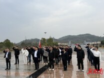 永州经开区举行2025年预备党员入党宣誓仪式