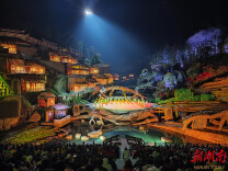 《天门狐仙》2025演出季圆满收官