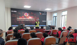 交通安全宣教进社区 融城居民筑牢出行“安全防线”