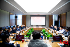 湘潭大学与上海交通大学签署战略合作协议