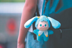 Charm offensive sweeps China