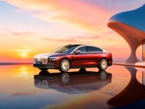 科技自立自强显担当！岚图追光L上市，以核心技术破解“卡脖子”难题