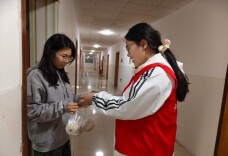 晨光中的温暖接力：长理卓工学院“爱心助考”为考研学子护航