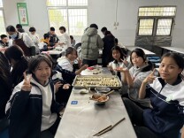 平江县第十一中学开展生活实践活动