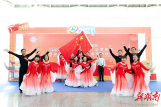 “惠”聚精彩 乐游湖南——阳光交谊舞蹈艺术团助力2025湖南旅博会