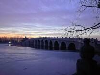北京，昨夜雪，今朝霞