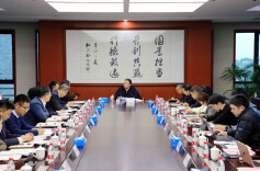 毛万春在国开行湖南省分行宣讲调研