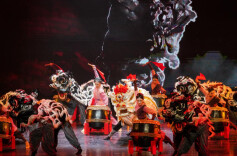 Large-scale Ethnic Dance Drama 