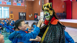 这束美育之光，照亮2万名乡村孩子的日常