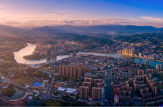 Zambian Youth Chasing Railway Dreams in China