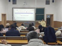 以师者之清 育时代新人——马克思主义学院党总支开展师德师风专题教育