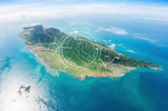 东部战区发布AI短视频《联武群戈斩“独”道》