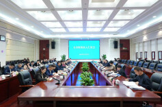 毛伟明主持召开2025年全省财税收入汇报会