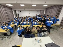 石门五中：一场延续七年的青春对话