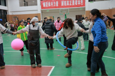 这场元旦晚会，让家校共育的心贴得更紧了