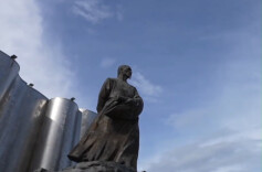 历史上的今天丨1843年1月3日，“睁眼看世界”先行者魏源编著的《海国图志》50卷出版