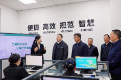 毛万春在湖南省烟草专卖局（公司）宣讲调研