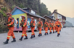 长沙消防救援机动支队：靠前驻防 多维织密节日森林“防火网”