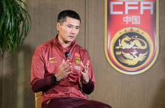 打进世界杯！国足新帅邵佳一透露目标