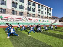 一招一式皆传承——武术让这里的孩子强体魄有文化