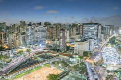 房地产板块开好局 龙头企业迎机遇