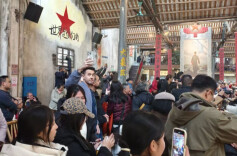 Hunan Huagu Opera Captivates International Tourists in Changsha