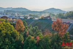 零道高速进入沥青面层施工阶段