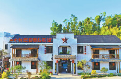 Teahouses Turn Nostalgia Temples