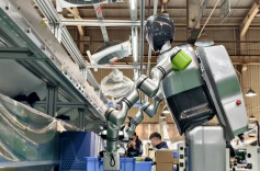 好评中国丨以“智”赋能，驱动“百年一遇”的产业腾飞