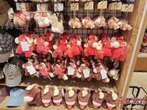 “马上”消费热潮涌动雁城，创意生肖“跑”出新年味