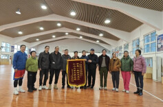 长沙六旬球友心脏骤停，众人生死接力联手救回