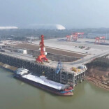  日吞吐3万吨！虞公港的“流量密码”藏在这片粼粼波光里