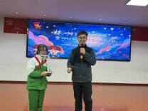 株洲市“红领巾巡讲团”暨“科技之光”青年科学家进校园活动举行