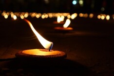 聂卫平家属发布讣告：先生12年前做癌症手术，去年因脑梗昏迷12天，女儿悲痛发声“子欲养而亲不待”