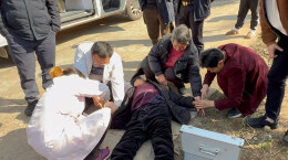 衡山县：七旬老人晕倒在地，干群合力救援助其脱险