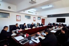 刘革安主持召开张家界西线旅游工作调度会