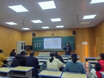 石门县五完小举行实习教师汇报课展示活动