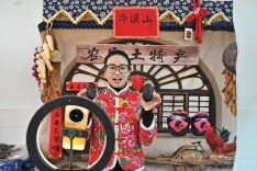 隆回县金石桥镇：“金花主播”聚力山货“飞”岀大山